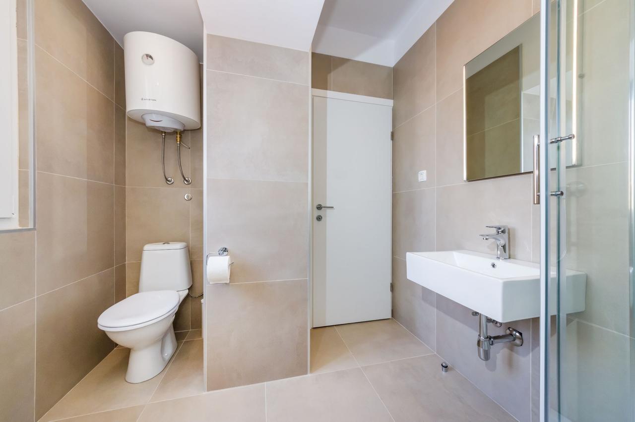 Kostela Luxury Suite By Belmont Realty ซาดาร์ ภายนอก รูปภาพ